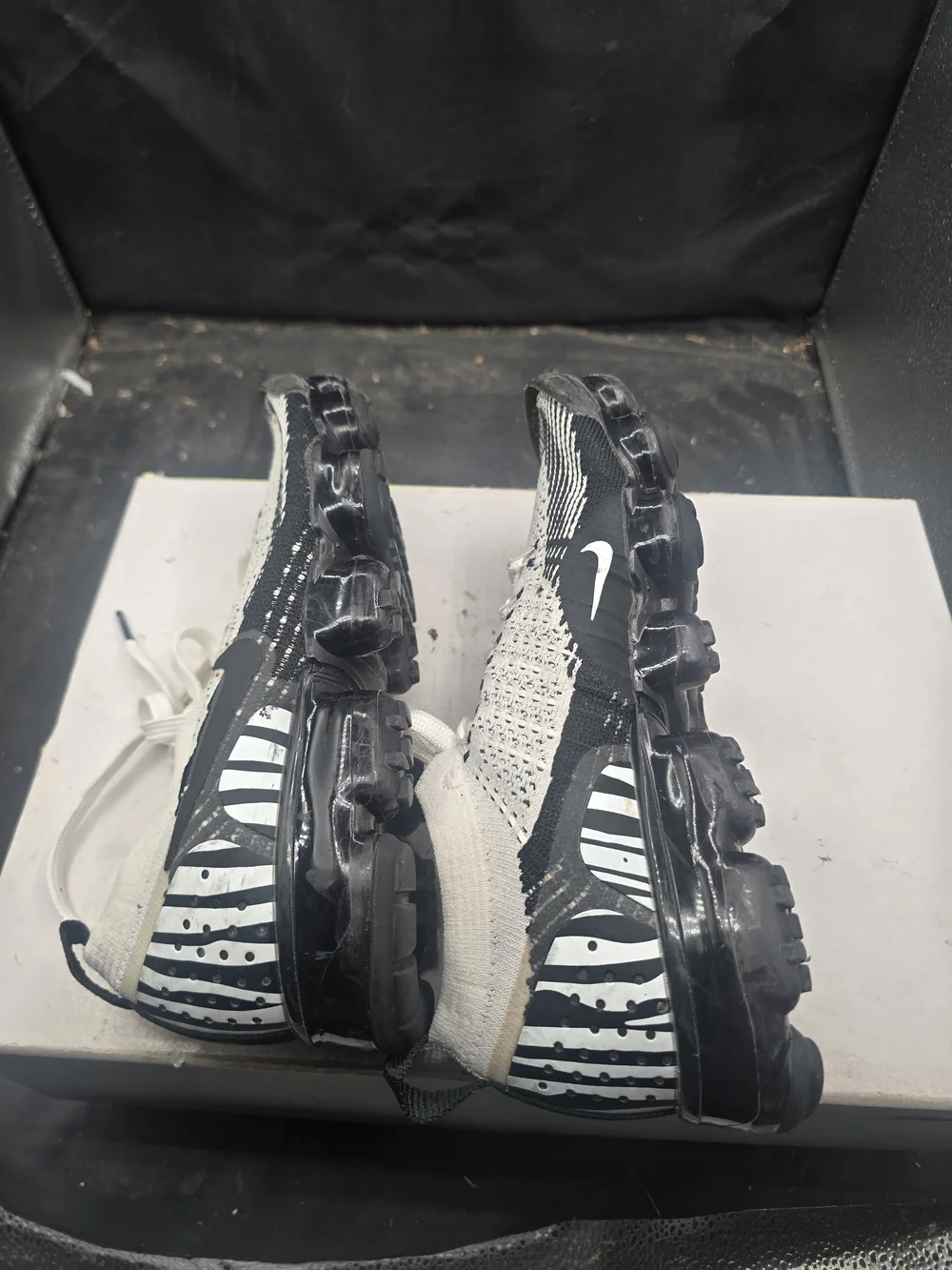 Men's‎ Lightweight Knit Lace-Up Sneakers in White and Black